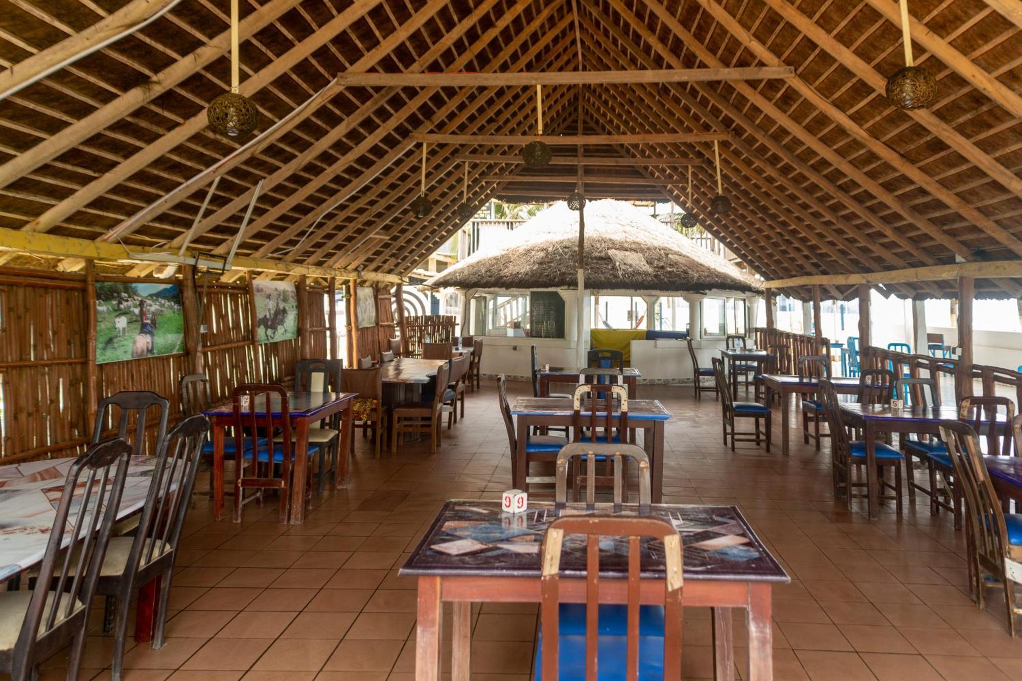 Tahiti Hotel Cotonou Exteriör bild