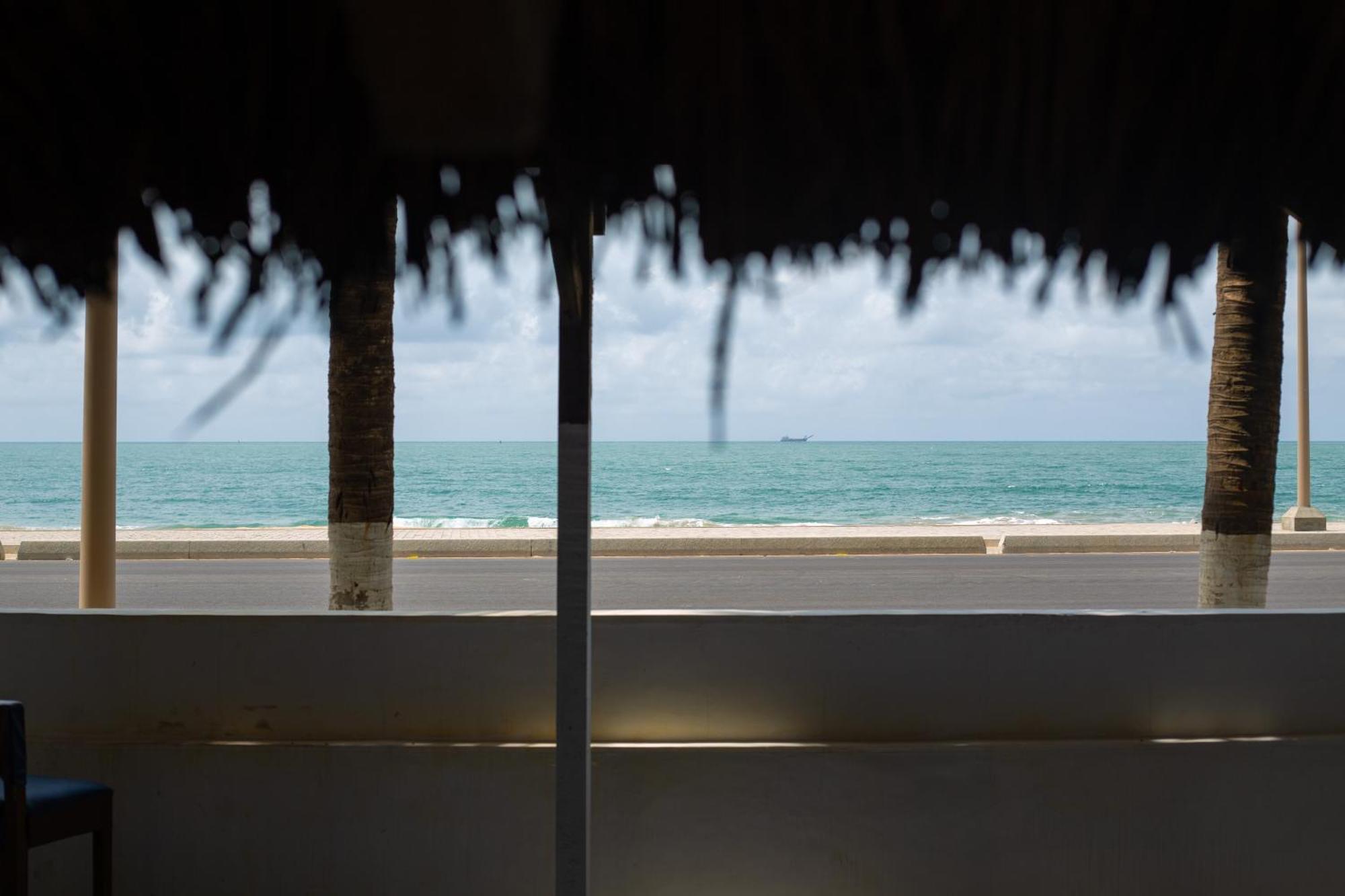 Tahiti Hotel Cotonou Exteriör bild
