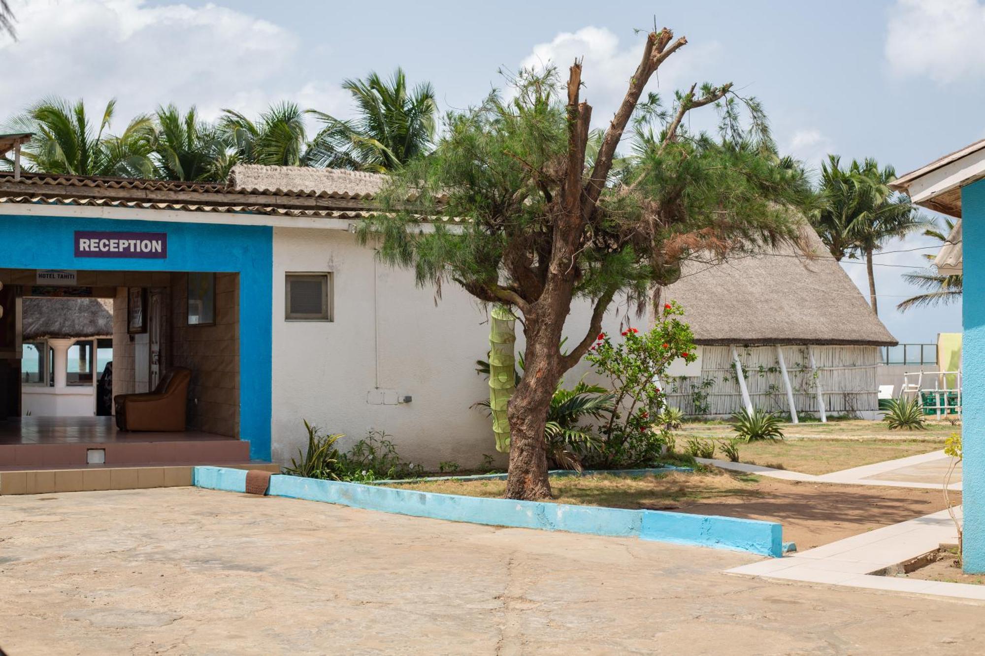 Tahiti Hotel Cotonou Exteriör bild