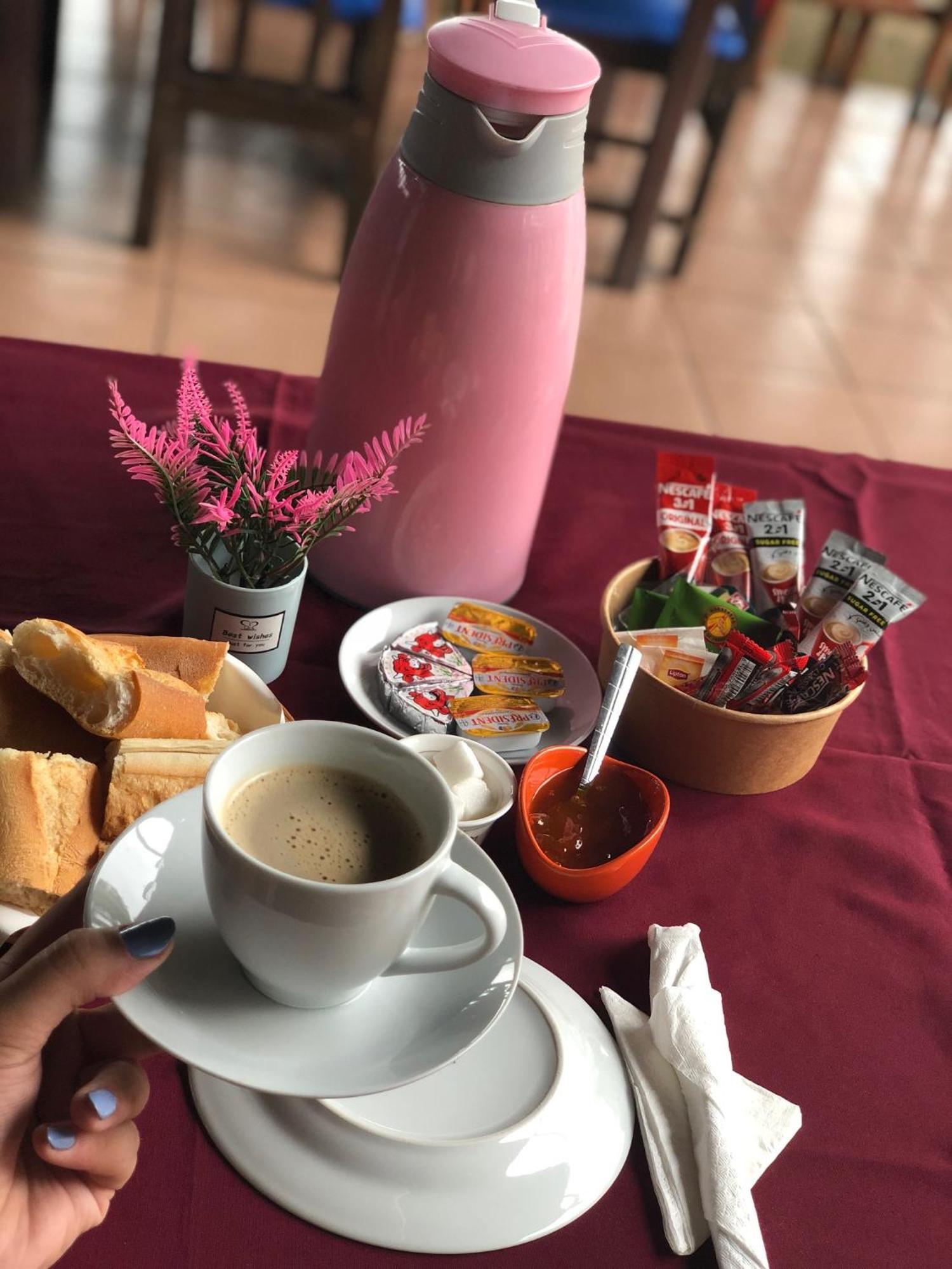 Tahiti Hotel Cotonou Exteriör bild