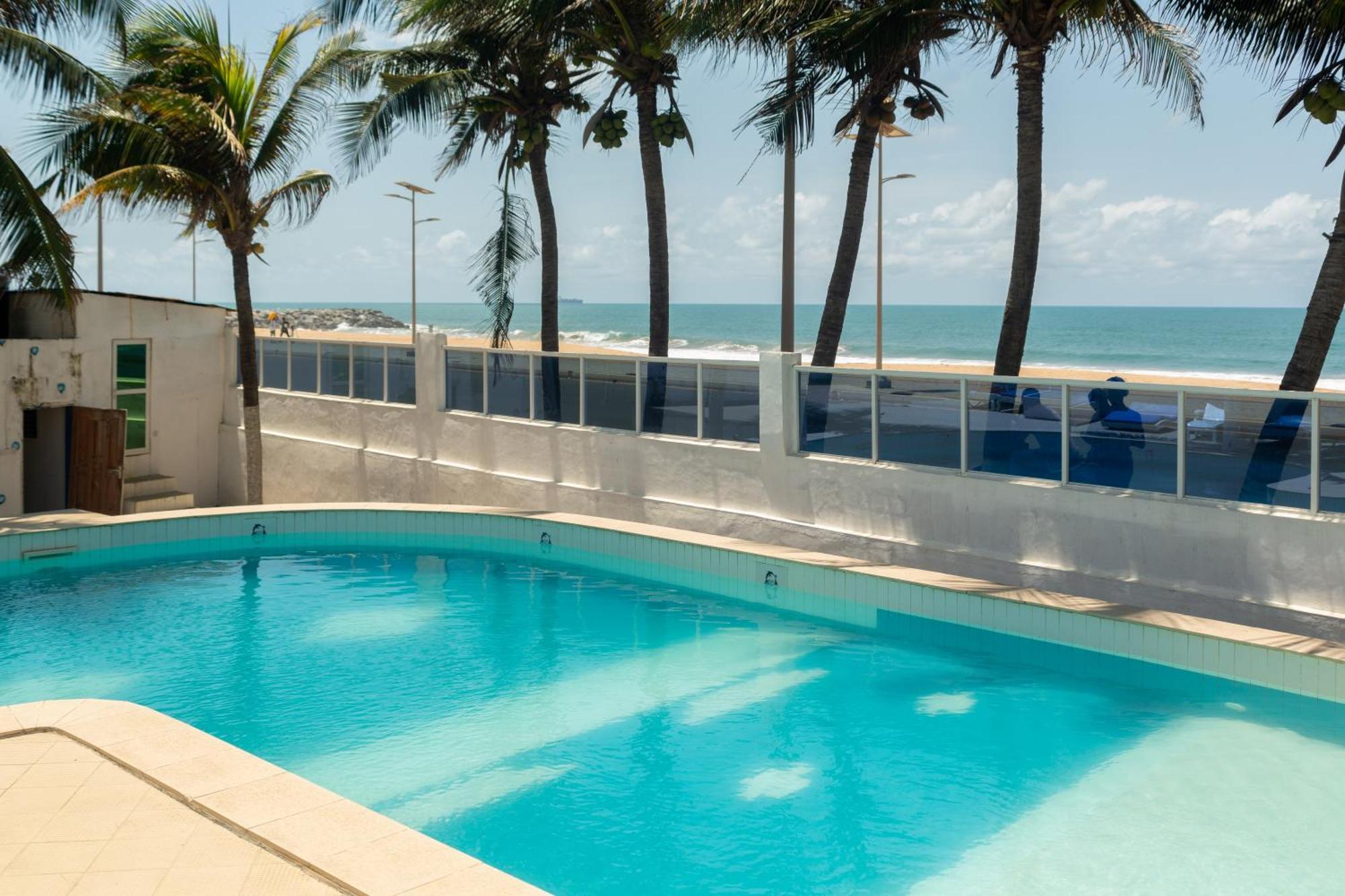 Tahiti Hotel Cotonou Exteriör bild