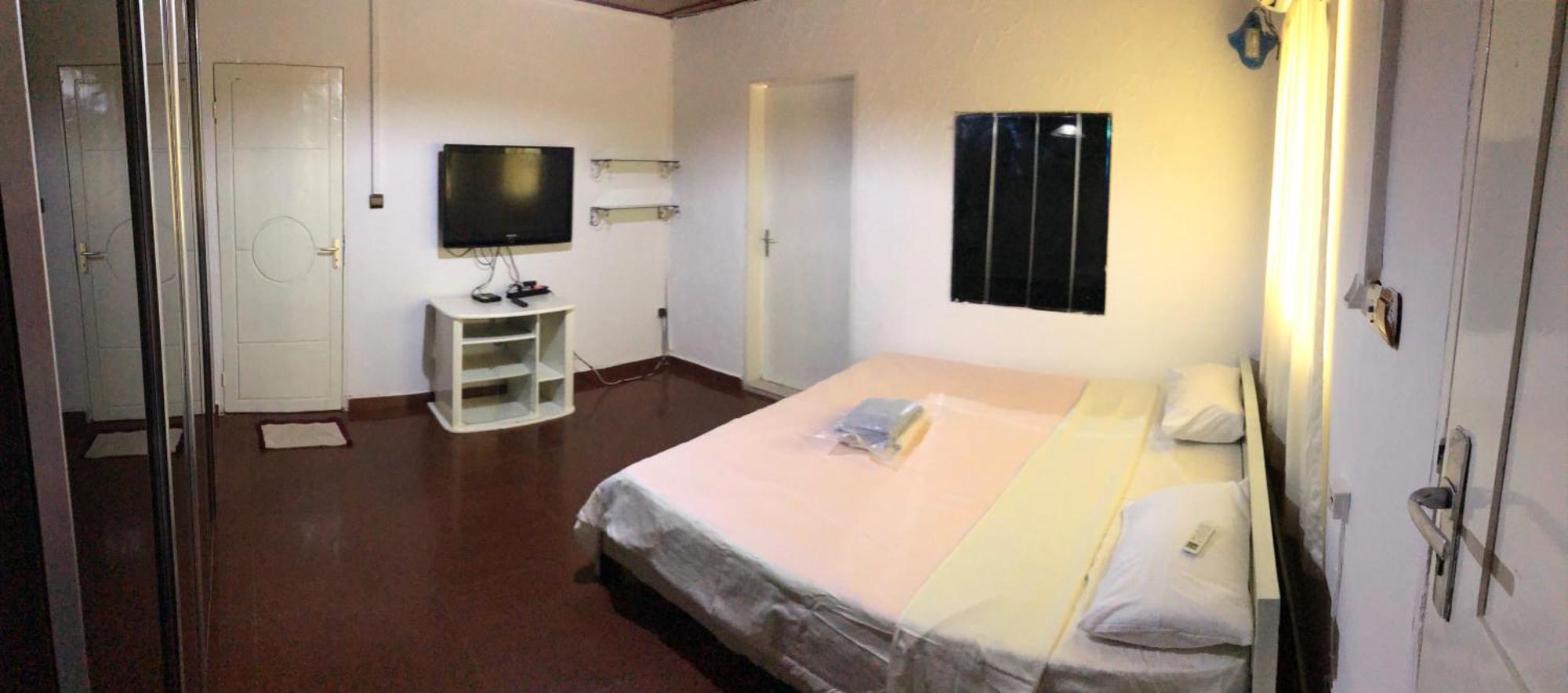 Tahiti Hotel Cotonou Exteriör bild